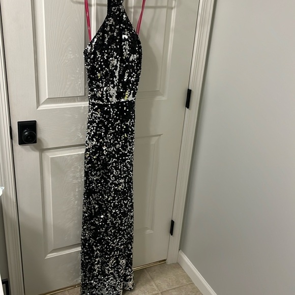 Fame by Forever Yours Dresses & Skirts - Sequin prom dress